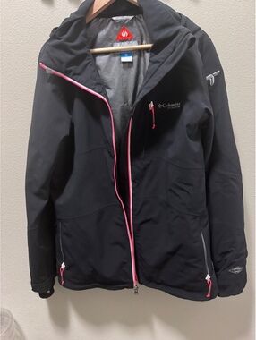 Columbia Titanium Omni Heat Omni Tech Women’s L Black Ski Jacket Pink Zip